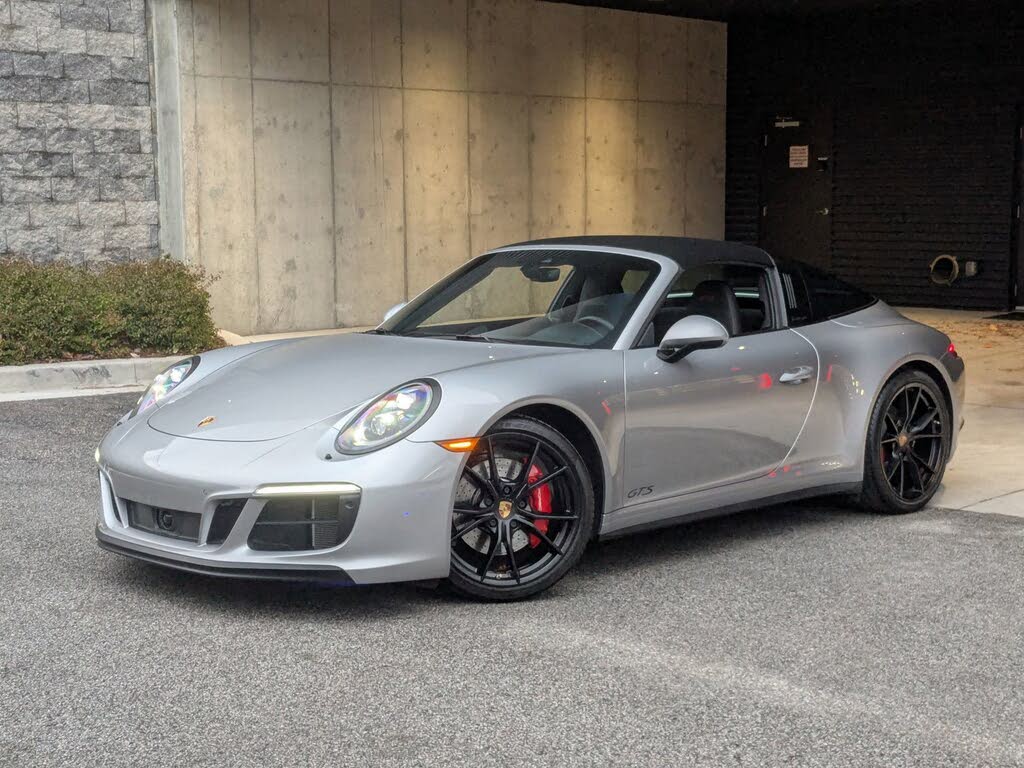 2018 Porsche 911 Targa 4 GTS Cabriolet AWD