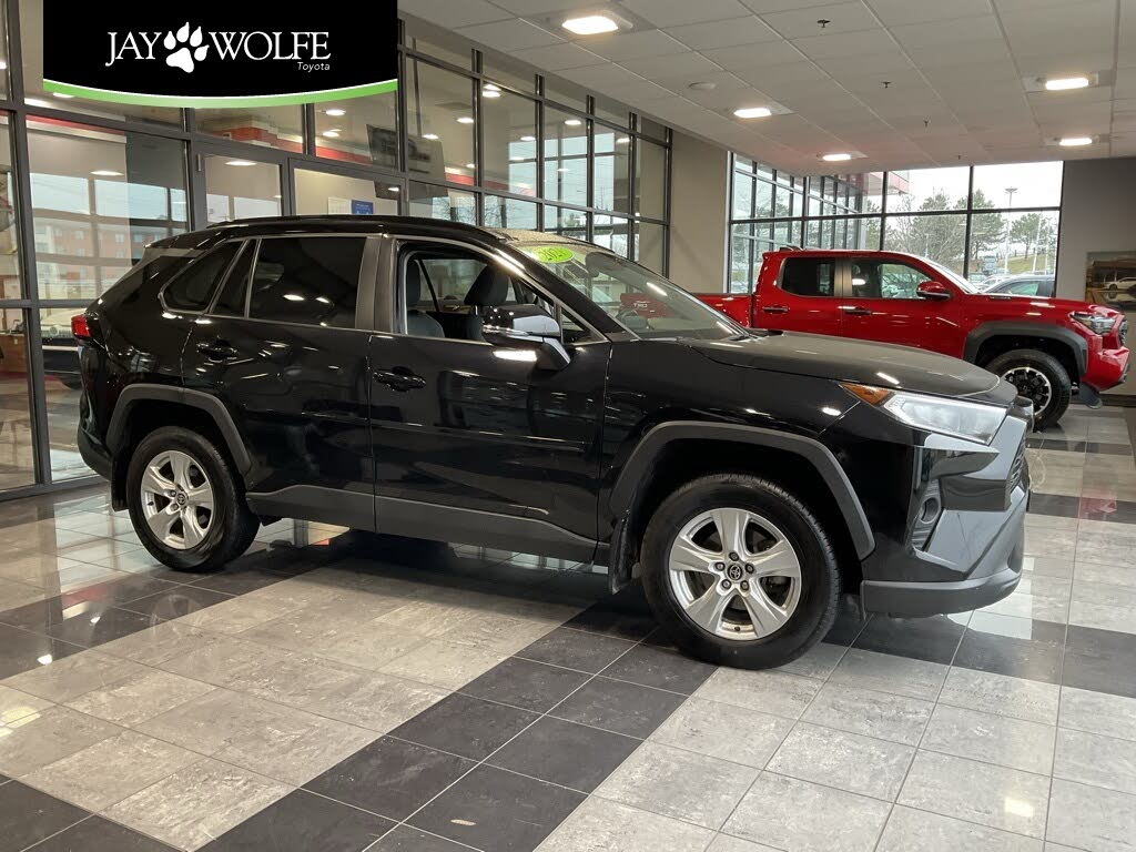 2021 Toyota RAV4 XLE AWD