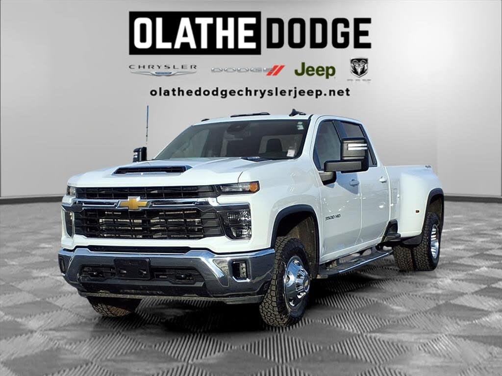 2024 Chevrolet Silverado 3500HD LT Crew Cab 4WD