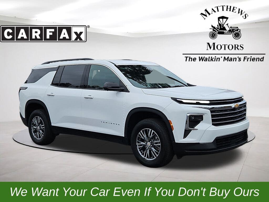 2024 Chevrolet Traverse LT FWD