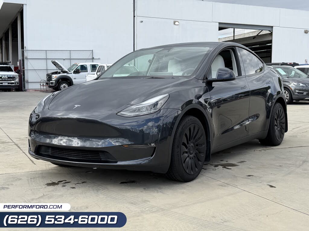 2024 Tesla Model Y Long Range AWD