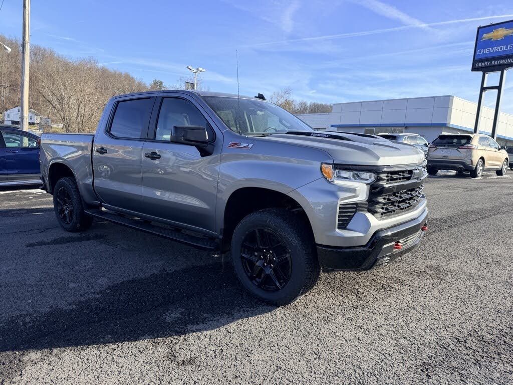 2026 Chevrolet Silverado 1500 LT Trail Boss Crew Cab 4WD
