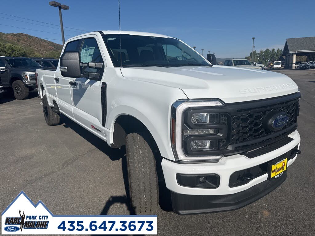 2026 Ford F-350 Super Duty XL Crew Cab 4WD