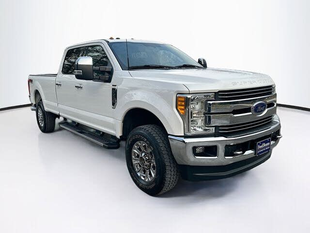 2017 Ford F-250 Super Duty Lariat Crew Cab 4WD