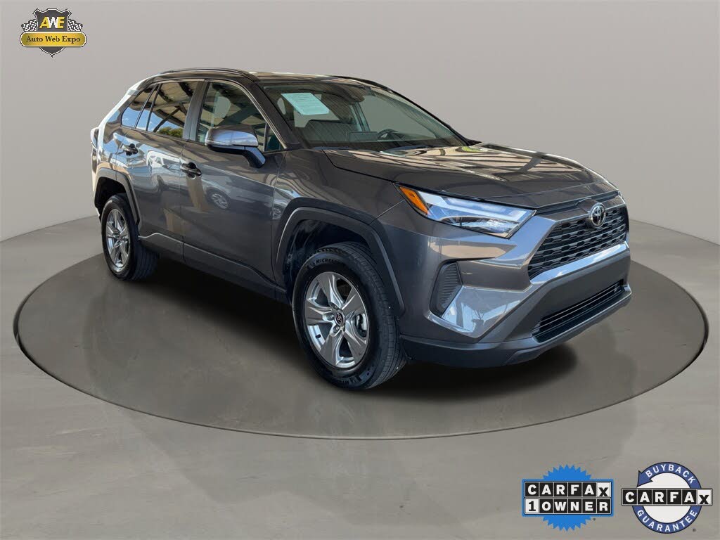 2024 Toyota RAV4 XLE FWD