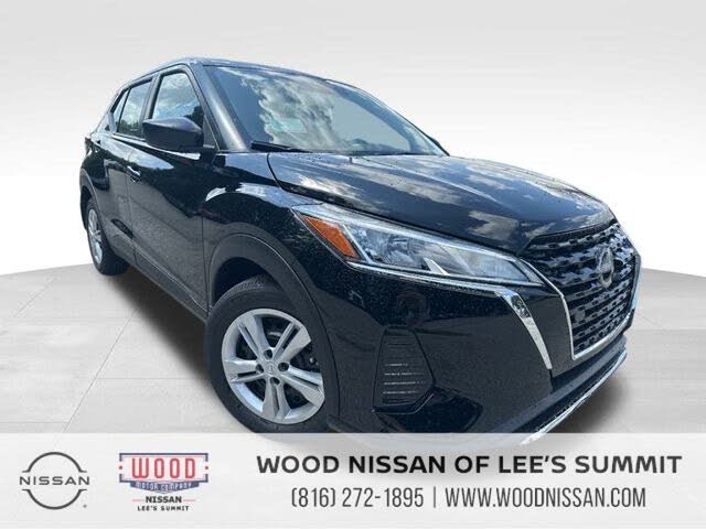 2025 Nissan Kicks Play S FWD