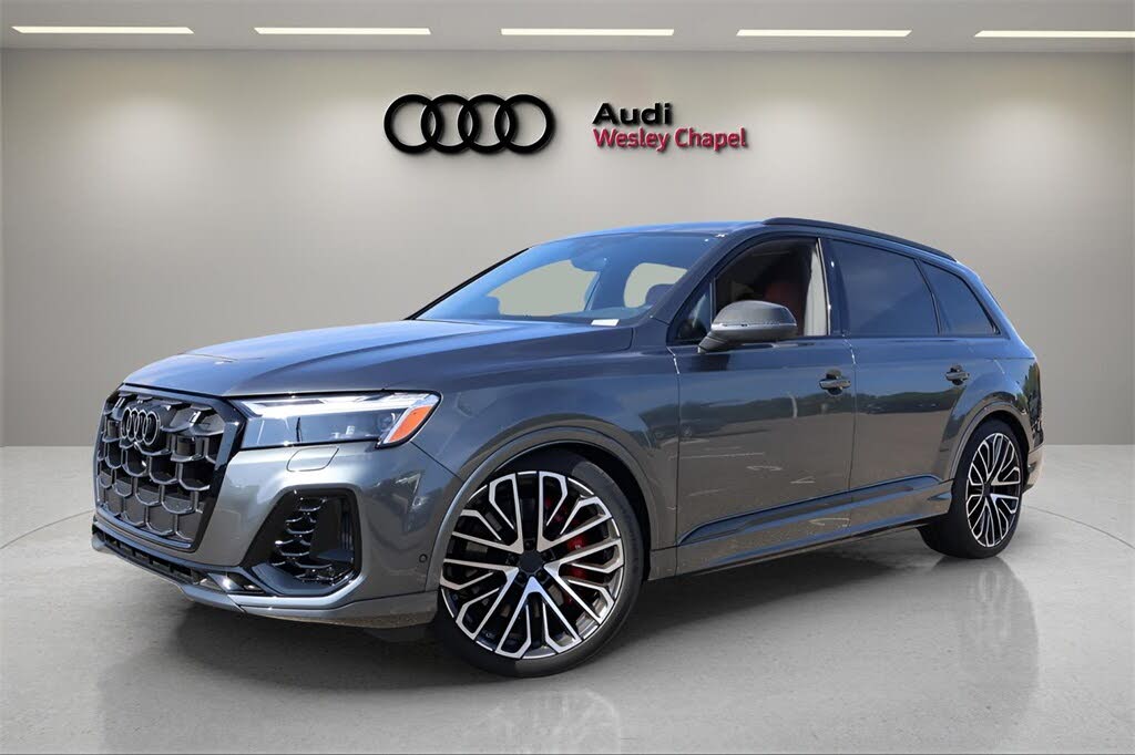 2026 Audi SQ7 4.0T quattro Premium Plus