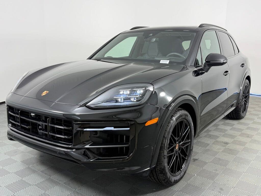 2026 Porsche Cayenne GTS AWD