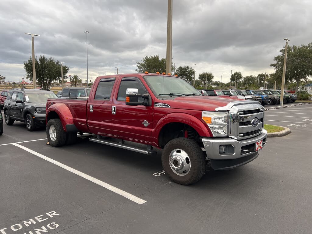 2016 Ford F-350 Super Duty Lariat Crew Cab LB DRW 4WD