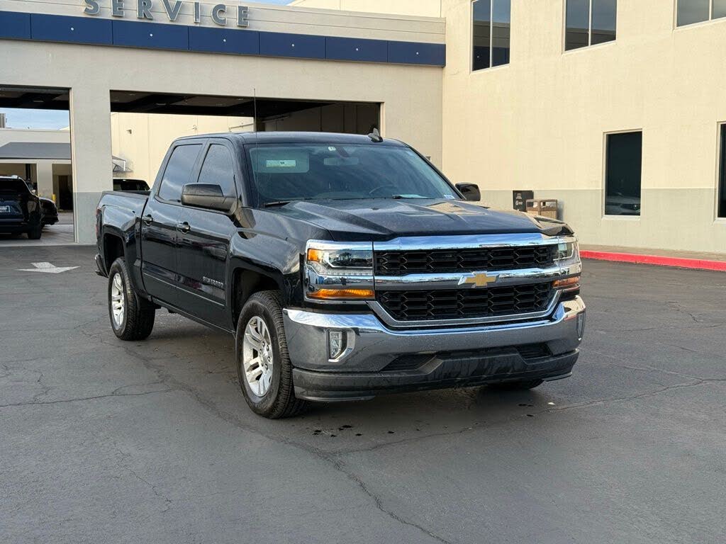 2017 Chevrolet Silverado 1500 LT Crew Cab RWD