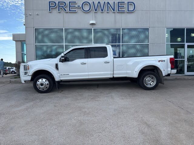 2022 Ford F-450 Super Duty Limited Crew Cab LB DRW 4WD