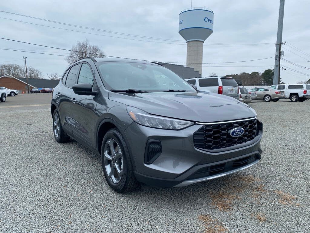 2025 Ford Escape ST-Line FWD