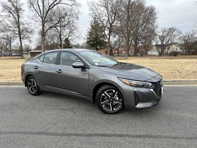 2025 Nissan Sentra SV FWD