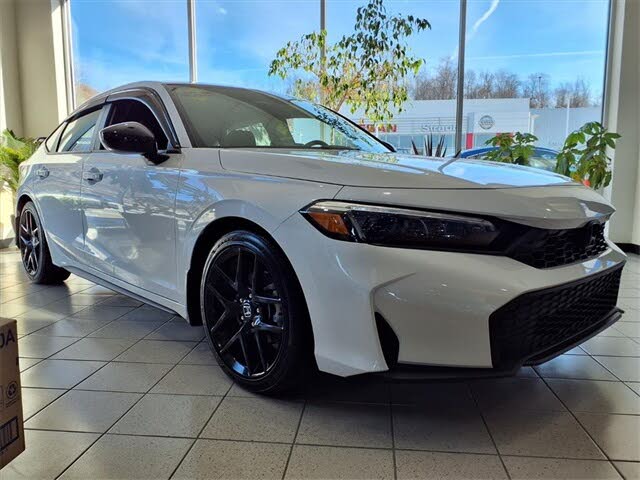 2026 Honda Civic Hatchback Sport FWD