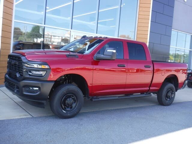 2025 RAM 2500 Tradesman Crew Cab 4WD
