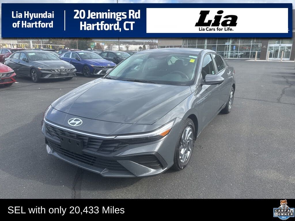 2024 Hyundai Elantra SEL FWD