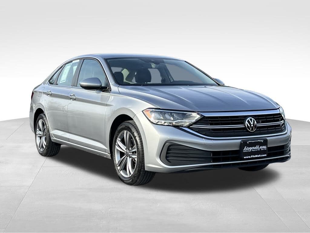 2024 Volkswagen Jetta SE FWD