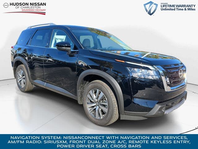 2025 Nissan Pathfinder SL FWD
