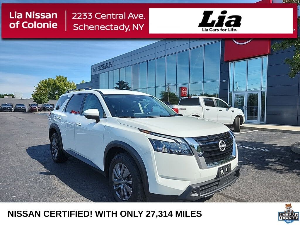 2025 Nissan Pathfinder SV 4WD