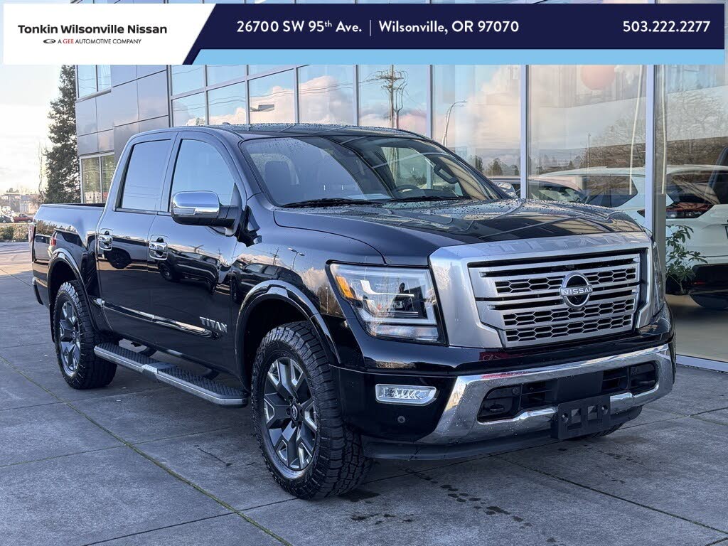 2024 Nissan Titan Platinum Reserve Crew Cab 4WD