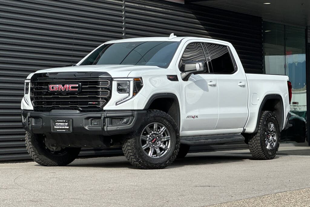 2025 GMC Sierra 1500 AT4X Crew Cab 4WD