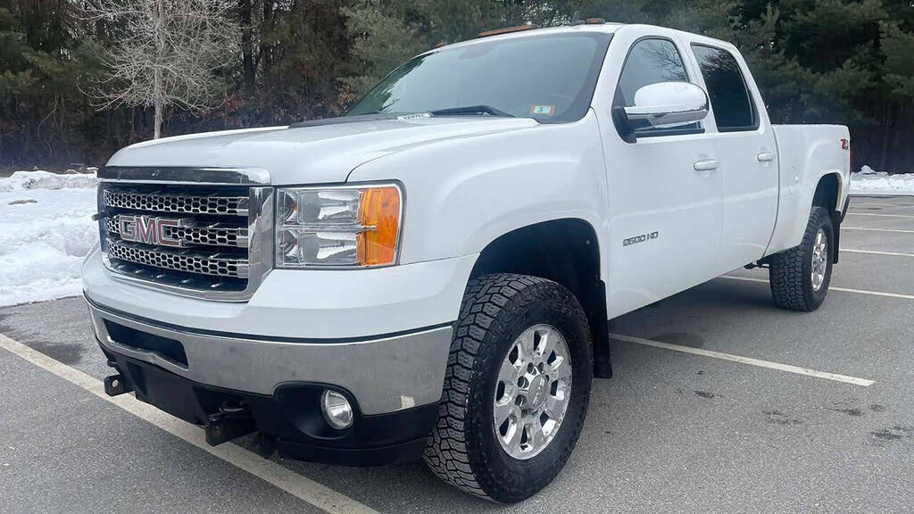 2013 GMC Sierra 2500HD SLT Crew Cab SB 4WD