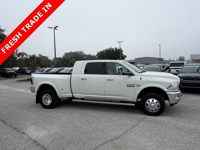 2016 RAM 3500 Laramie Mega Cab DRW 4WD