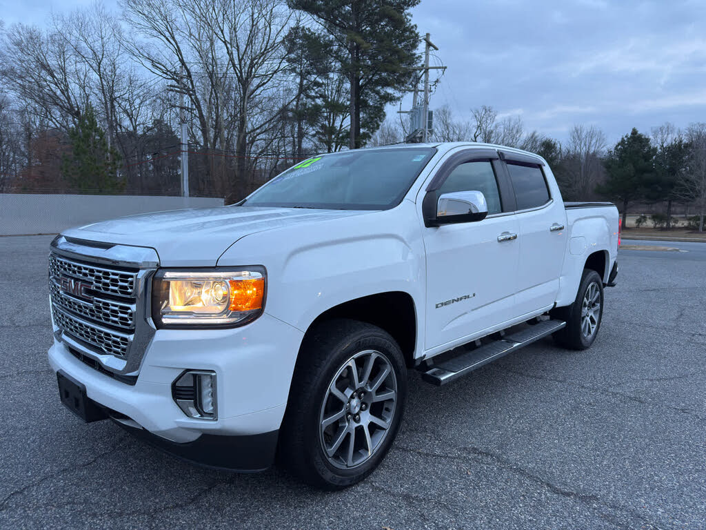 2022 GMC Canyon Denali Crew Cab 4WD