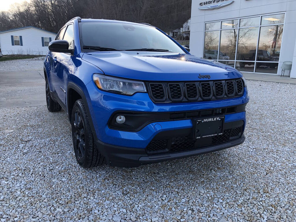 2026 Jeep Compass Latitude Altitude 4WD