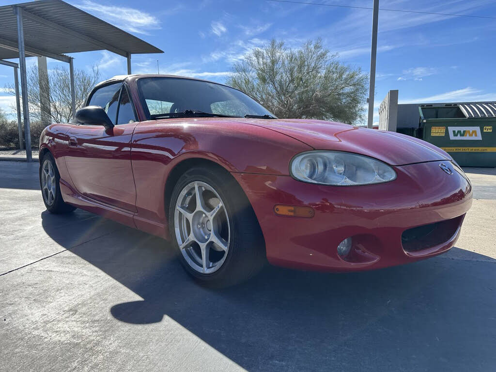 2002 Mazda MX-5 Miata LS