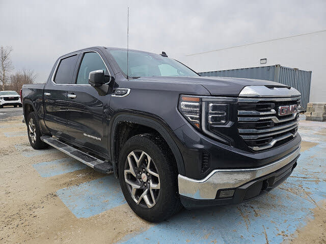 2023 GMC Sierra 1500 SLT Crew Cab 4WD