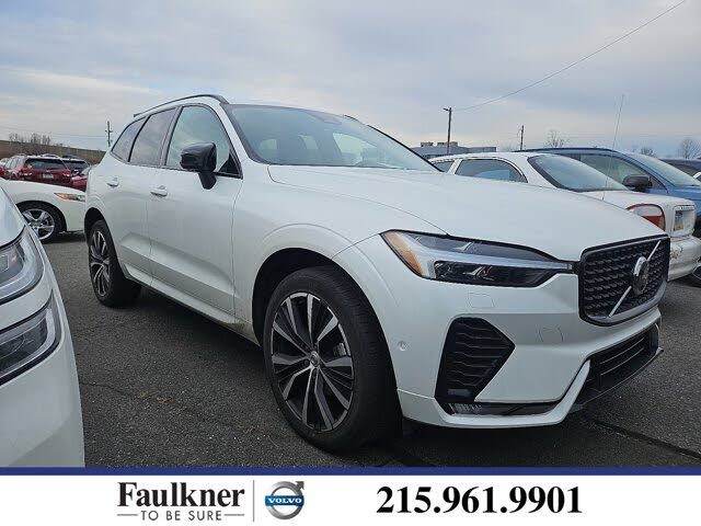 2024 Volvo XC60 B5 Plus Dark Theme AWD