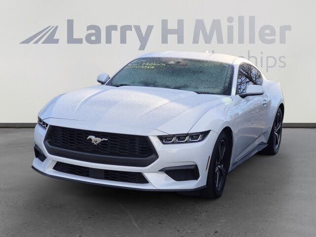 2025 Ford Mustang EcoBoost Fastback RWD