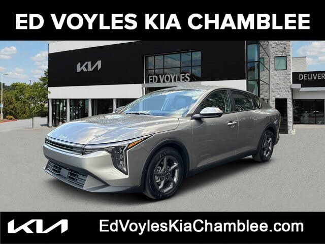 2025 Kia K4 LXS FWD