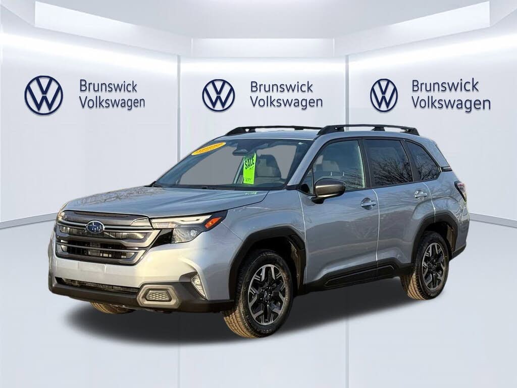 2025 Subaru Forester Premium Crossover AWD
