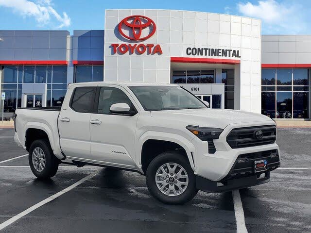 2025 Toyota Tacoma SR5 Double Cab 4WD