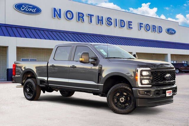 2026 Ford F-250 Super Duty XL Crew Cab 4WD
