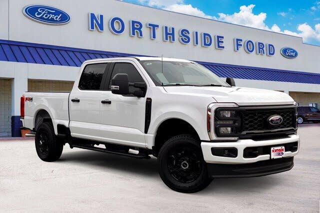 2026 Ford F-350 Super Duty XL Crew Cab 4WD