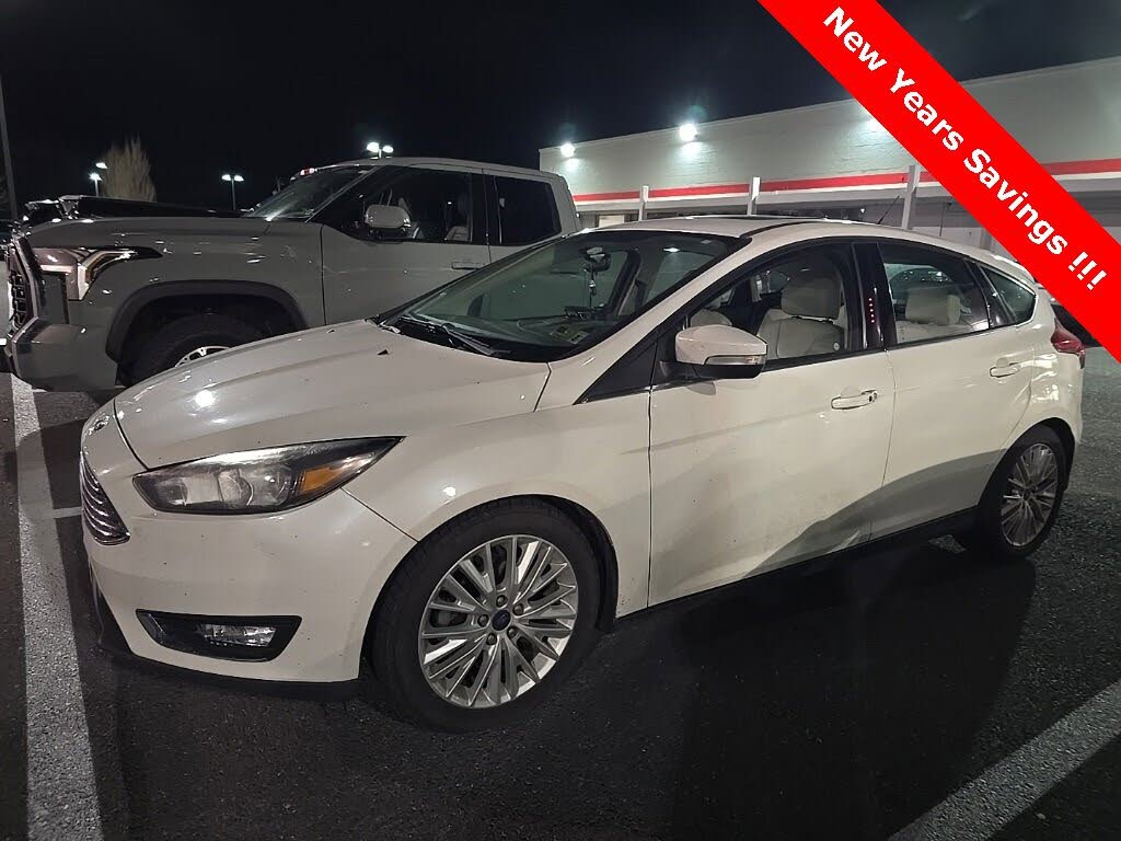 2018 Ford Focus Titanium Hatchback