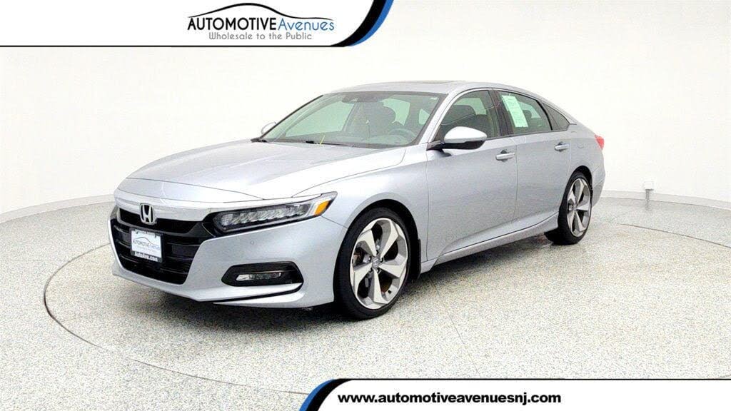 2018 Honda Accord 2.0T Touring FWD