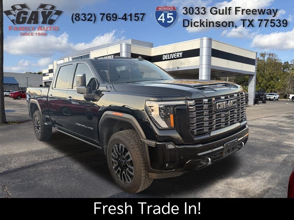 2025 GMC Sierra 3500HD Denali Ultimate Crew Cab 4WD