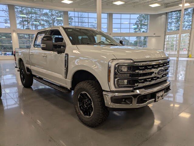 2026 Ford F-250 Super Duty Lariat Crew Cab 4WD