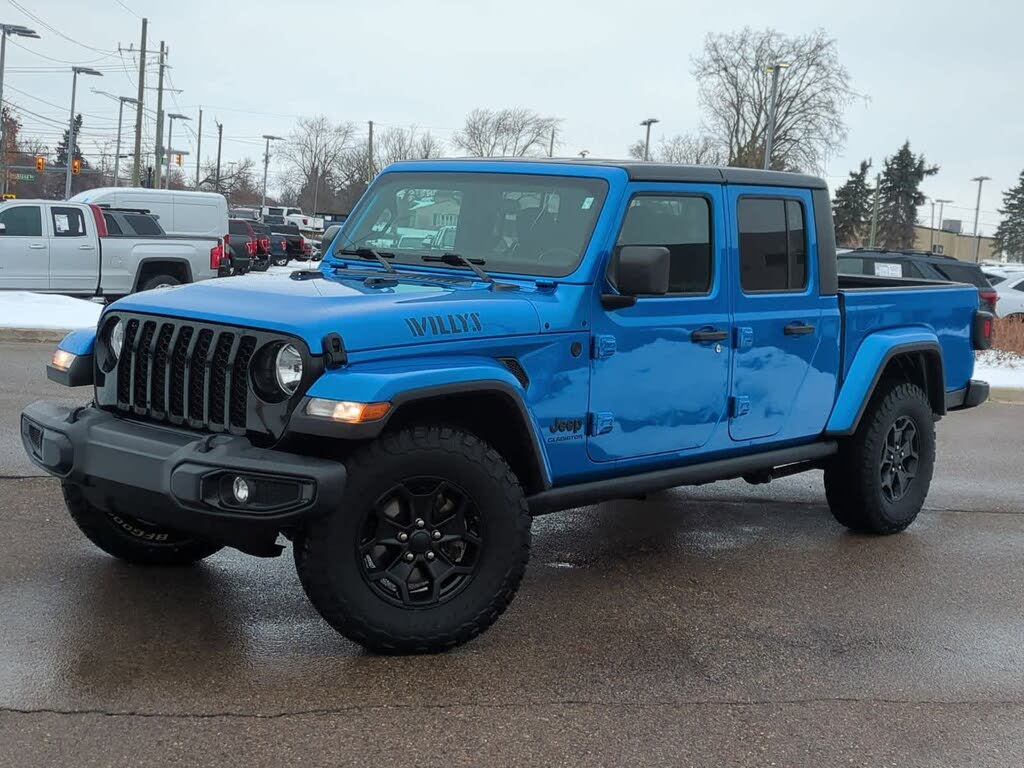 2021 Jeep Gladiator Willys Crew Cab 4WD