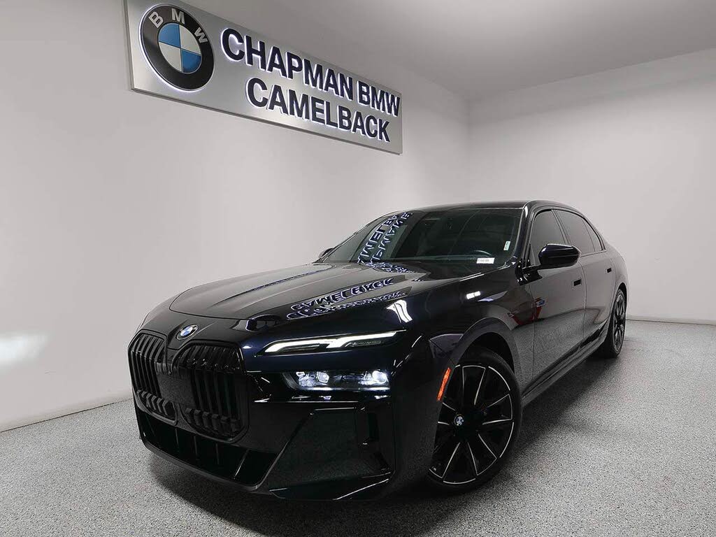 2023 BMW 7 Series 740i RWD