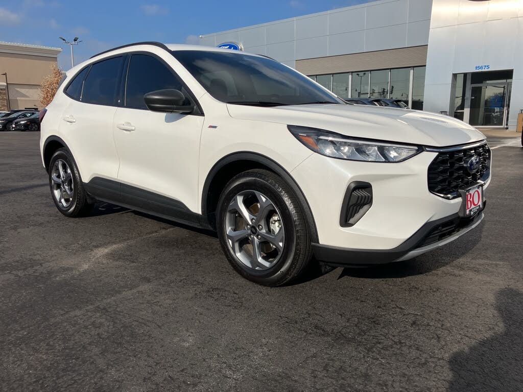 2025 Ford Escape ST-Line FWD