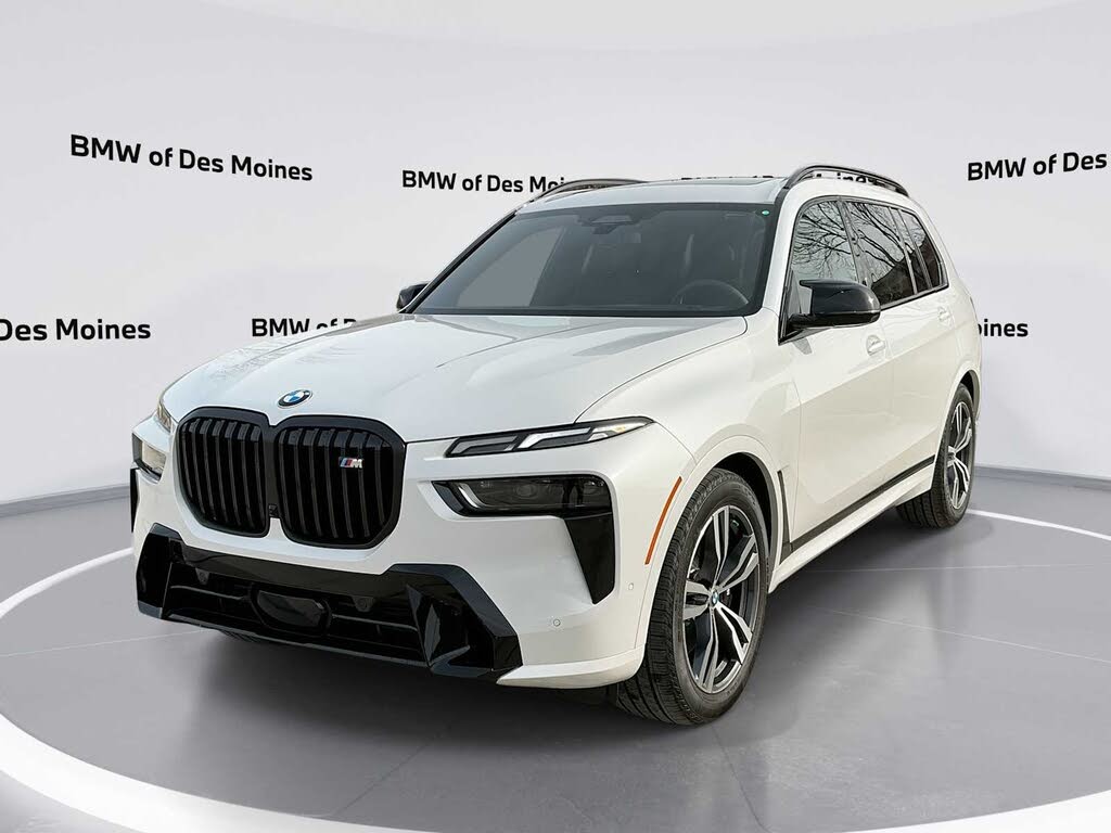 2026 BMW X7 M60i AWD