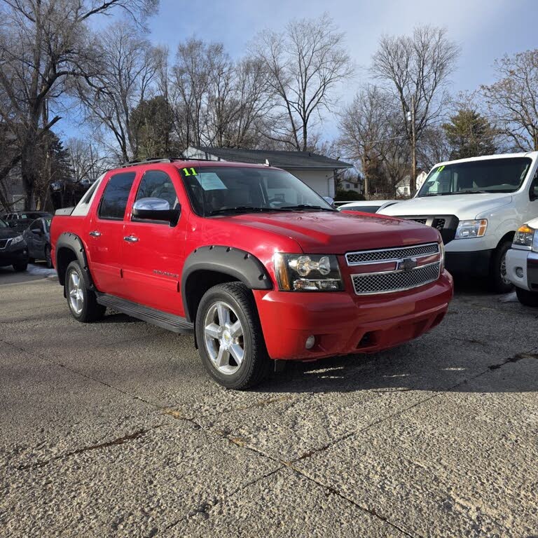 2011 Chevrolet Avalanche LT 4WD