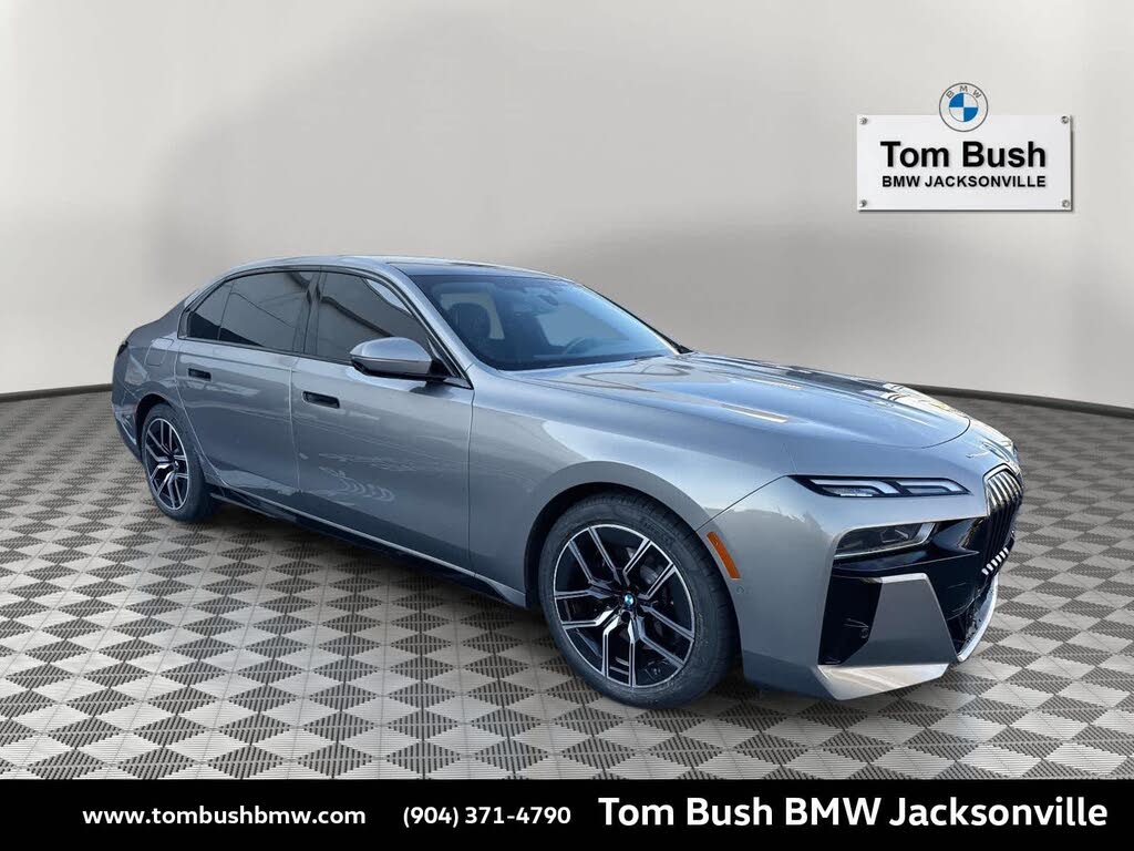 2023 BMW 7 Series 740i RWD