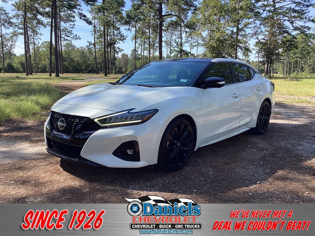 2023 Nissan Maxima SR FWD