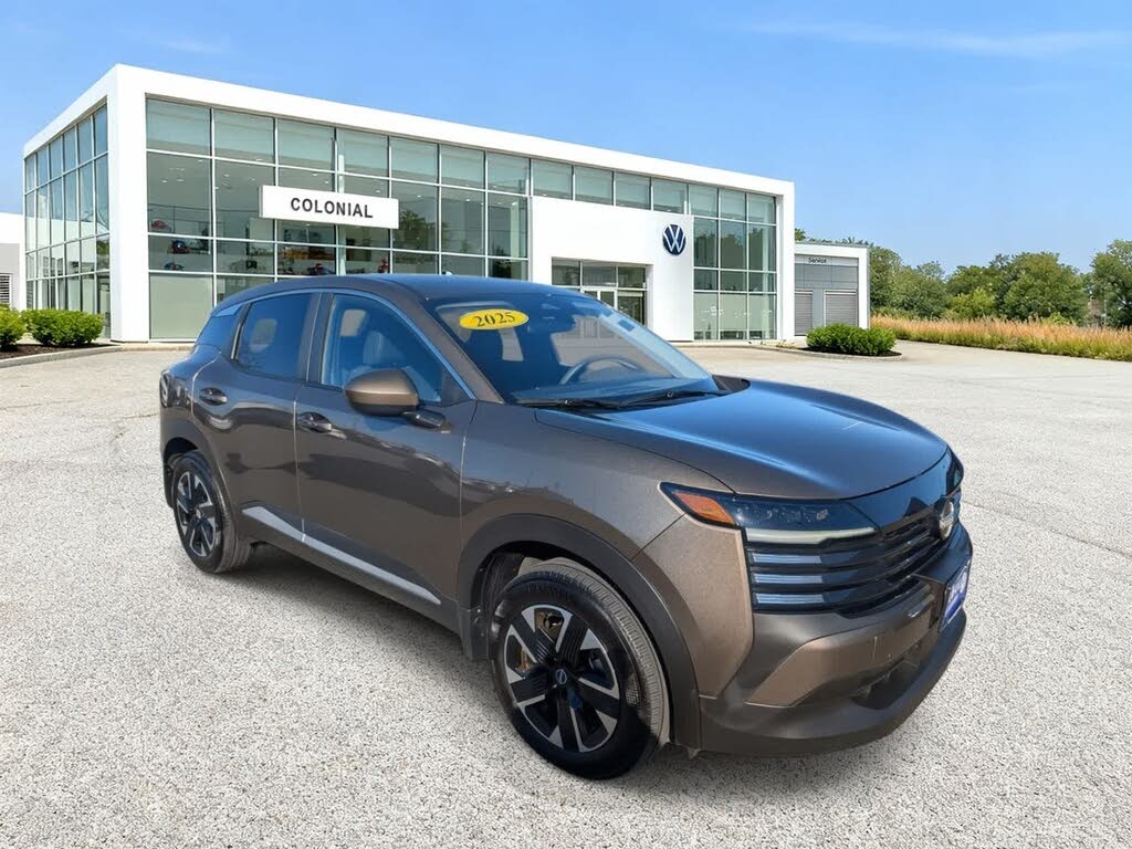 2025 Nissan Kicks SV AWD